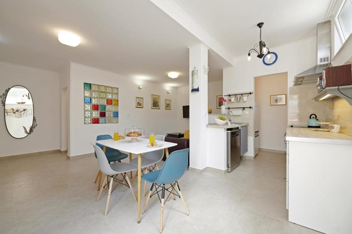 Smuketa In Trogir Haus Fuer 4 Personen 빌라 외부 사진