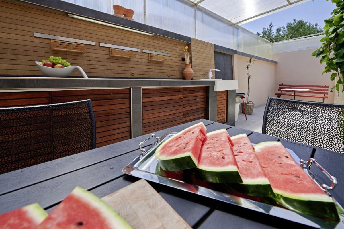 Smuketa In Trogir Haus Fuer 4 Personen 빌라 외부 사진